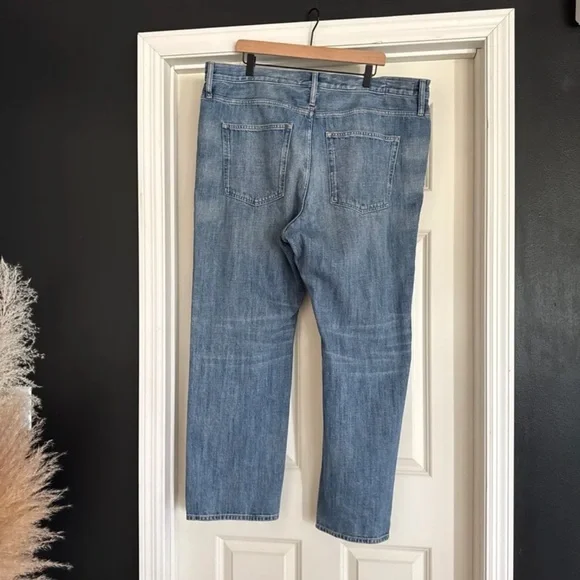 NWT J. Crew Mid-rise slouchy jean in 1984 rigid 
size 34 - Picture 8 of 12